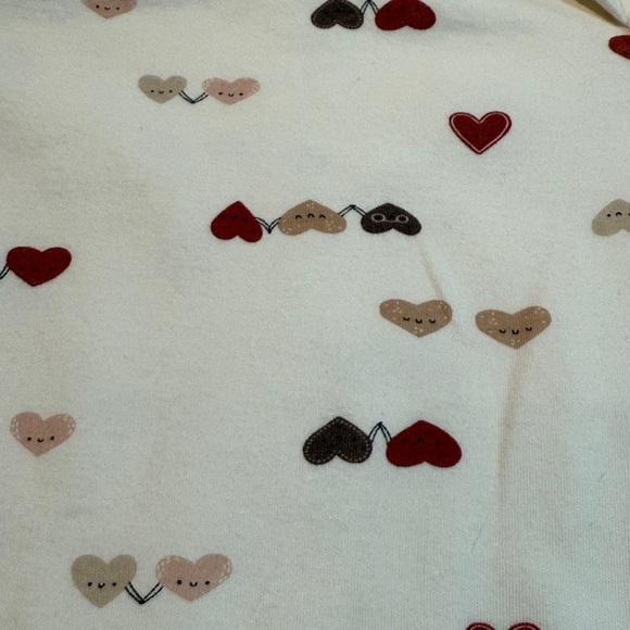 Rabbit + Bear - Organic Cotton Short Sleeve Heart Pattern Baby Onesie - Picture 2 of 3